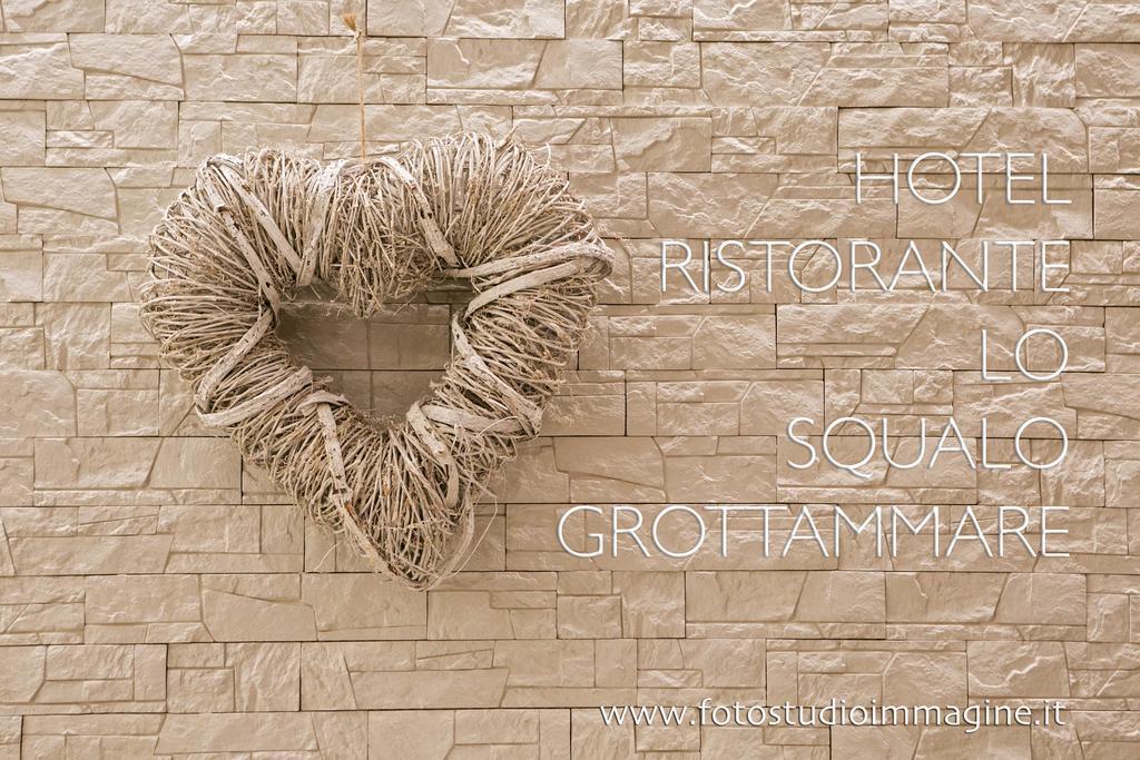 Hotel Lo Squalo Grottammare Exterior foto